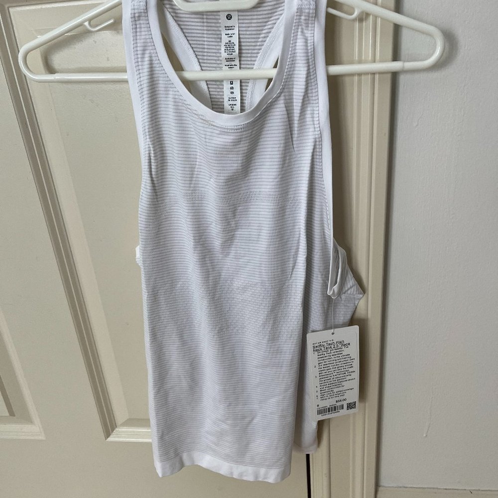 NWT lululemon swiftly tech high back tank 2.0